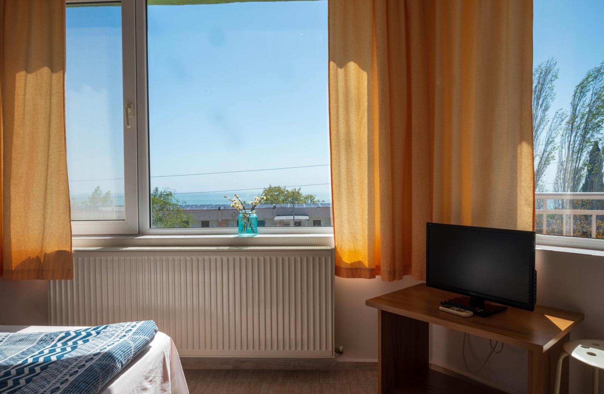 Family Hotel Perla 金沙 外观 照片