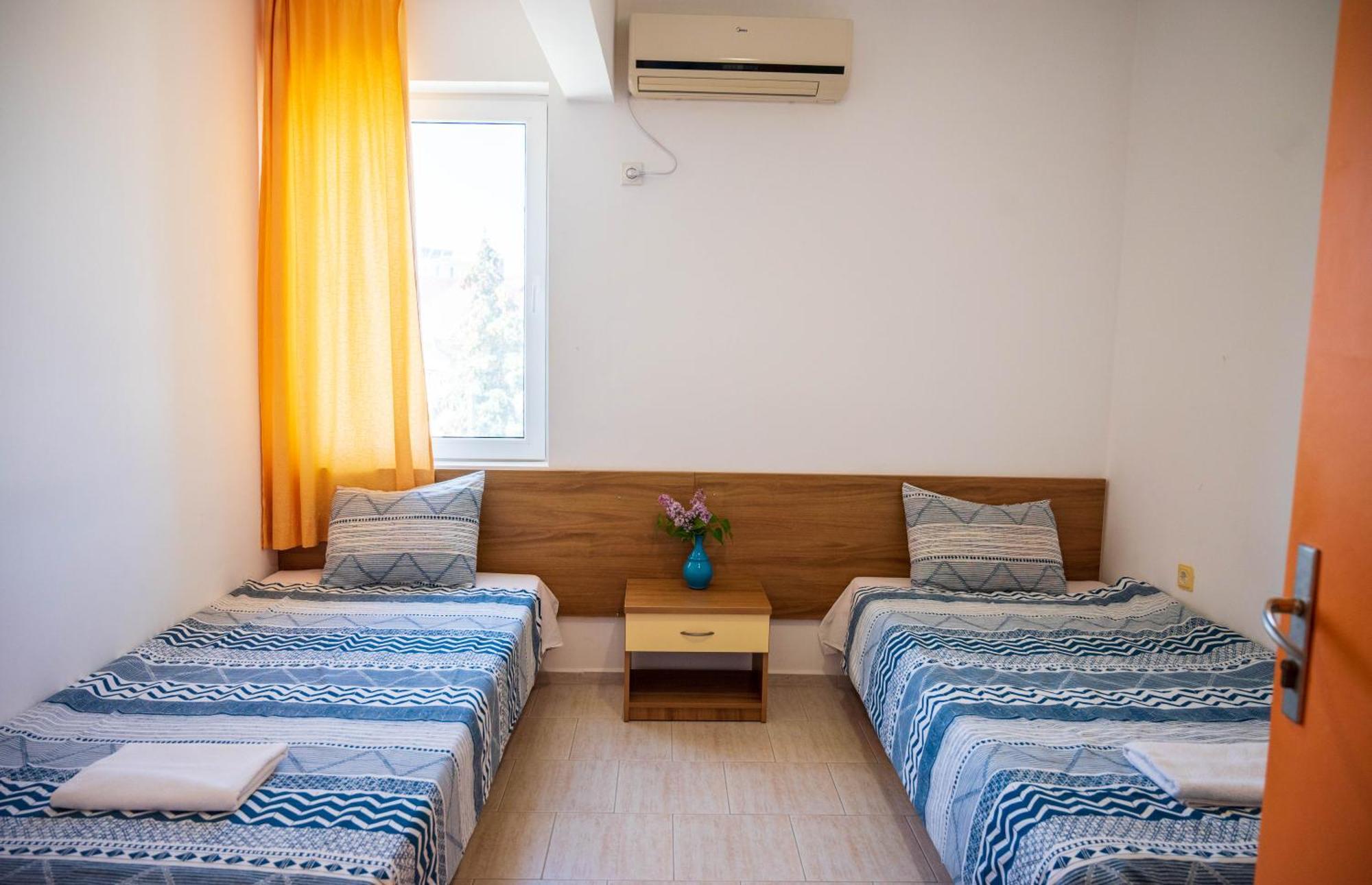 Family Hotel Perla 金沙 外观 照片