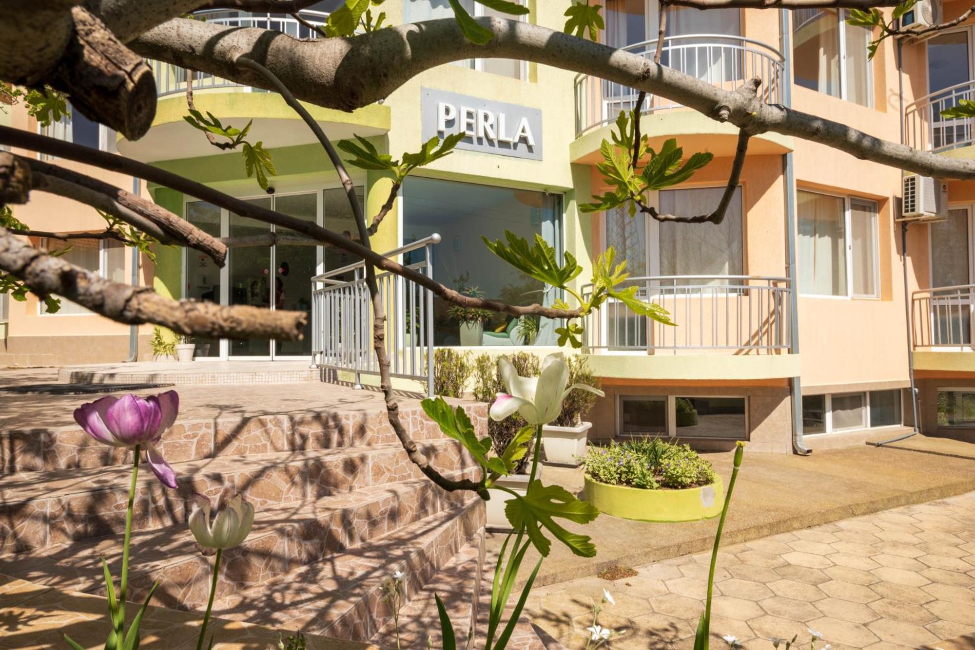 Family Hotel Perla 金沙 外观 照片