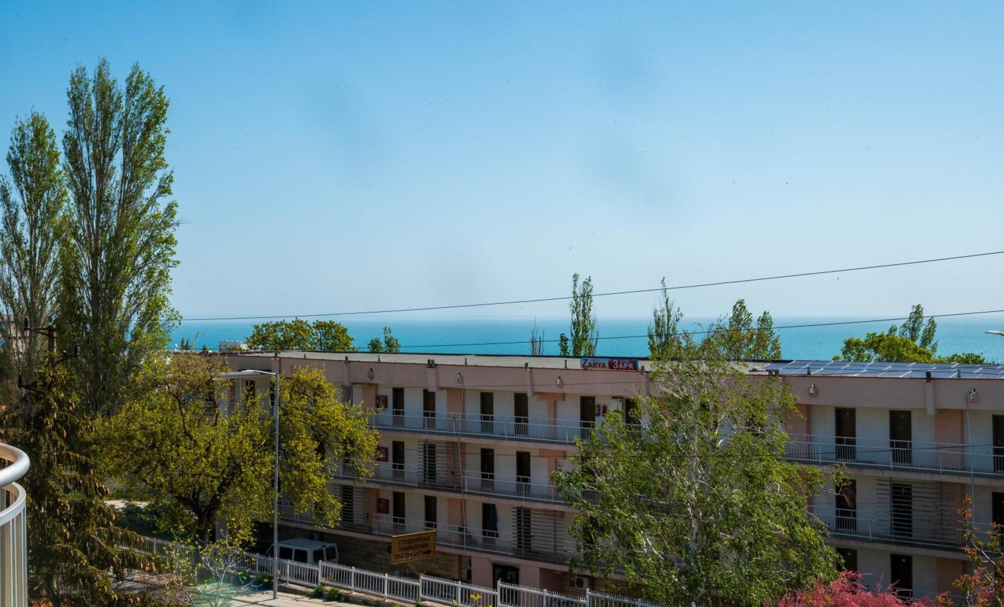 Family Hotel Perla 金沙 外观 照片